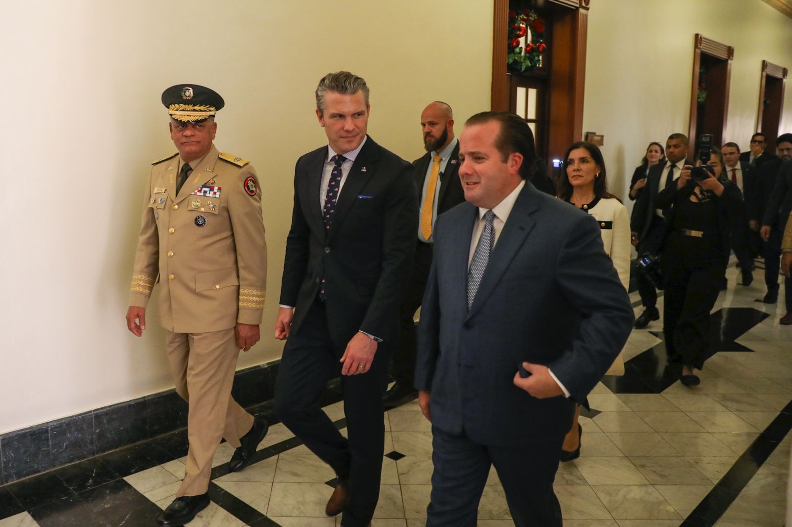 President Abinader receives U.S. Secretary of Defense Pete Hegseth at the National Palace | De Último Minuto English