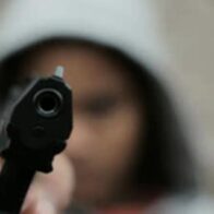 Hooded men shoot at a man as he leaves the Santo Domingo Este Courthouse | De Último Minuto English