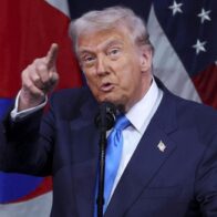 Trump claims he will nullify all executive orders signed by Biden with 'autopen' | De Último Minuto English