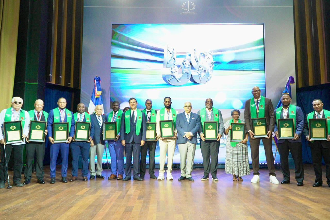 The elite of the Creole sport adds 12 new immortals to the Hall of Fame | De Último Minuto English
