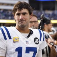 Colts see their playoff aspirations compromised after serious injury to Daniel Jones | De Último Minuto English