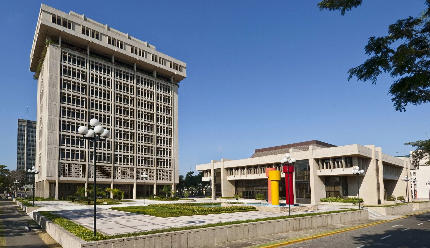 Dominican Republic maintains its monetary policy rate at 5.25% annually | De Último Minuto English