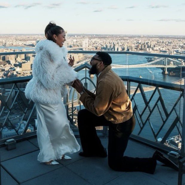 Karl-Anthony Towns announces engagement to Jordyn Woods on Christmas | De Último Minuto English