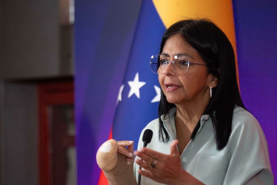 Venezuela says its fishermen in the Caribbean Sea "are not afraid of any military power" | De Último Minuto English