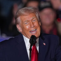 Trump claims the tanker off the coast of Venezuela was seized for "a very good reason" | De Último Minuto English