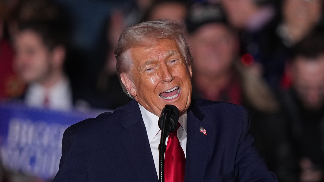 Trump claims the tanker off the coast of Venezuela was seized for "a very good reason" | De Último Minuto English
