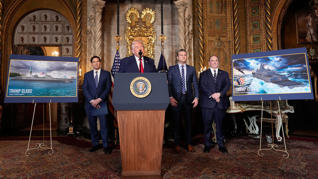 Trump announces the construction of two new warships | De Último Minuto English