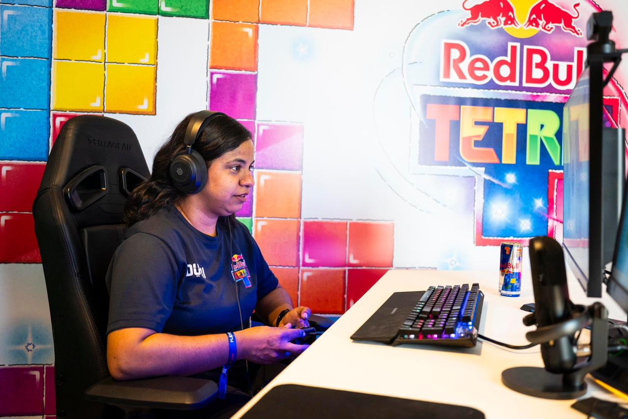 Melina Díaz puts the Dominican Republic on high in the Red Bull Tetris International Final in Dubai | De Último Minuto English