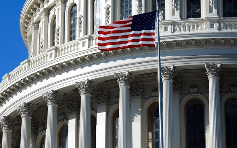 US House rejects motions to withdraw troops in case of war with Venezuela | De Último Minuto English
