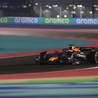 Verstappen ignites the World Championship with a victory and Sainz sneaks onto the podium at the Qatar Grand Prix | De Último Minuto English