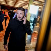 Zelensky confirms he had a "difficult" call with US mediators | De Último Minuto English
