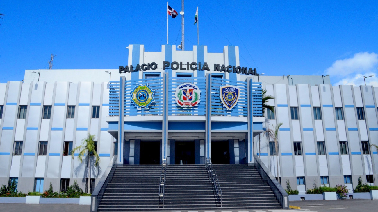 Police Reform Commission delivers project to Senate, Abinader announces | De Último Minuto English