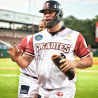 Giants explode with eight runs in the eighth and win the particular series against the Bulls | De Último Minuto English