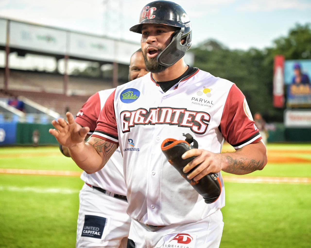 Giants explode with eight runs in the eighth and win the particular series against the Bulls | De Último Minuto English