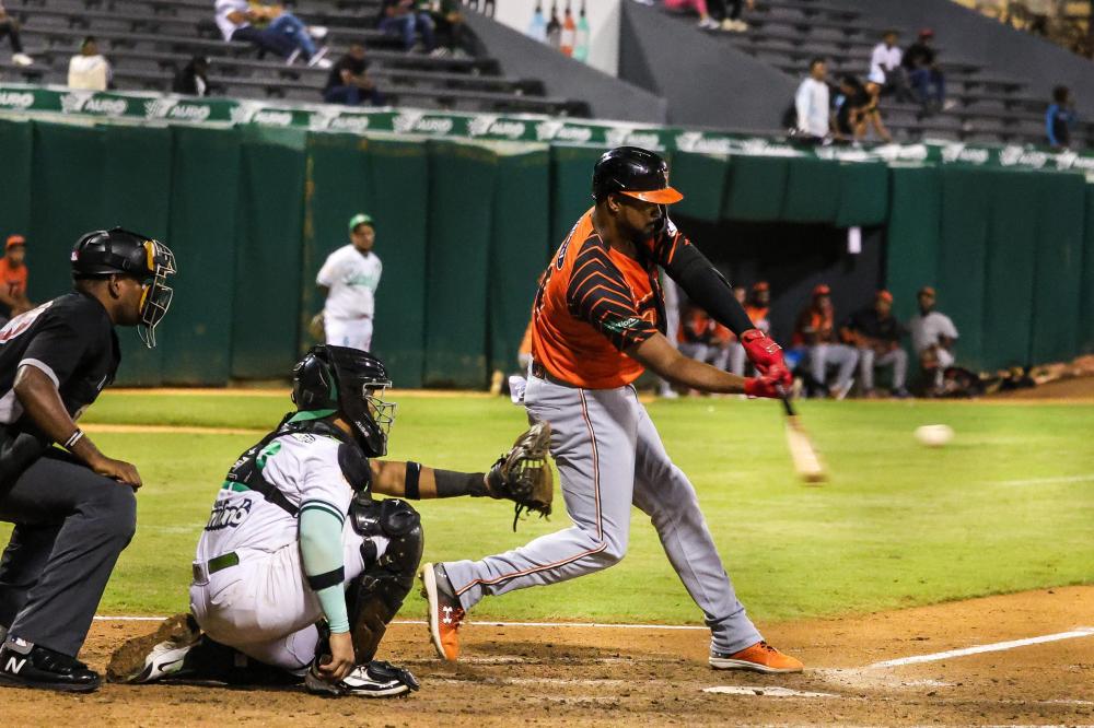 Toros achieve third consecutive victory by dominating Estrellas 6-1 in San Pedro | De Último Minuto English