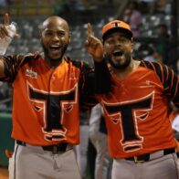 De la Cruz and Candelario answer with power; Brooks guides shutout 7-0 over the Stars | De Último Minuto English