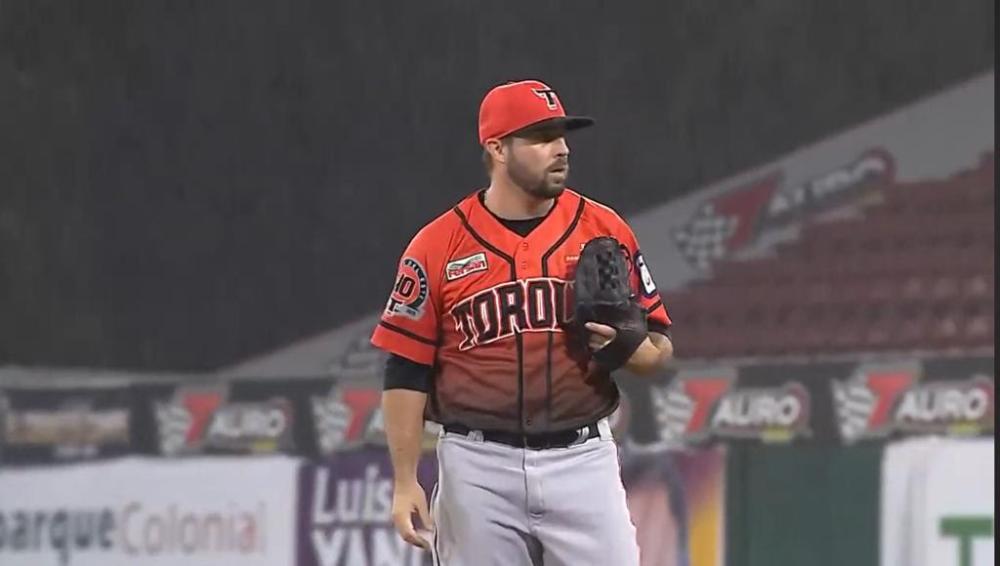 Toros del Este bolster their pitching with the signing of Michael Mariot | De Último Minuto English