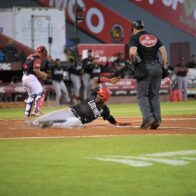Chosen remains undefeated; Giants fall to 0-3 after Round Robin day | De Último Minuto English