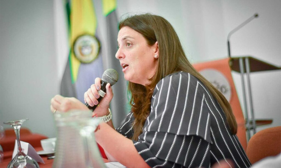 Assets of former Colombian minister and contractors involved in corruption seized | De Último Minuto English