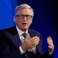 Bill Gates warned that infant mortality increased again due to cuts in international aid | De Último Minuto English