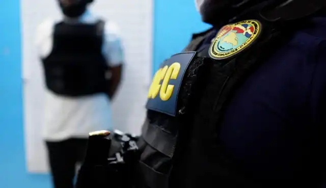 A fourth person is arrested for drug stash seized at the AILA in August | De Último Minuto English