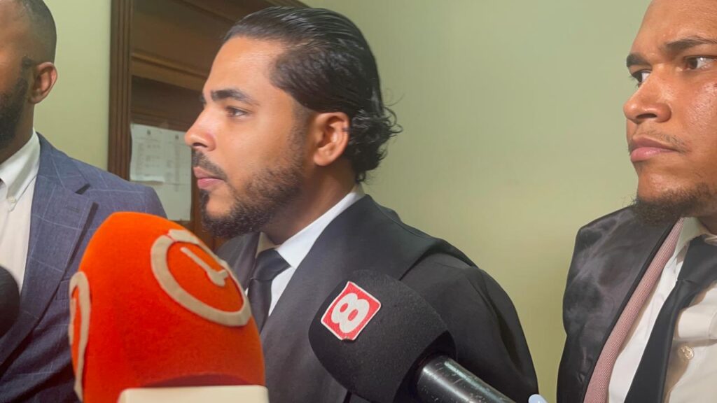 Stephora's lawyers deem the coercion insufficient and demand the inclusion of college directors | De Último Minuto English