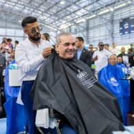 Abinader promotes cooperative for hairdressers; meets with 1,000 of them | De Último Minuto English