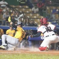 Leones del Escogido defeat Águilas Cibaeñas 7-3 at the Quisqueya | De Último Minuto English