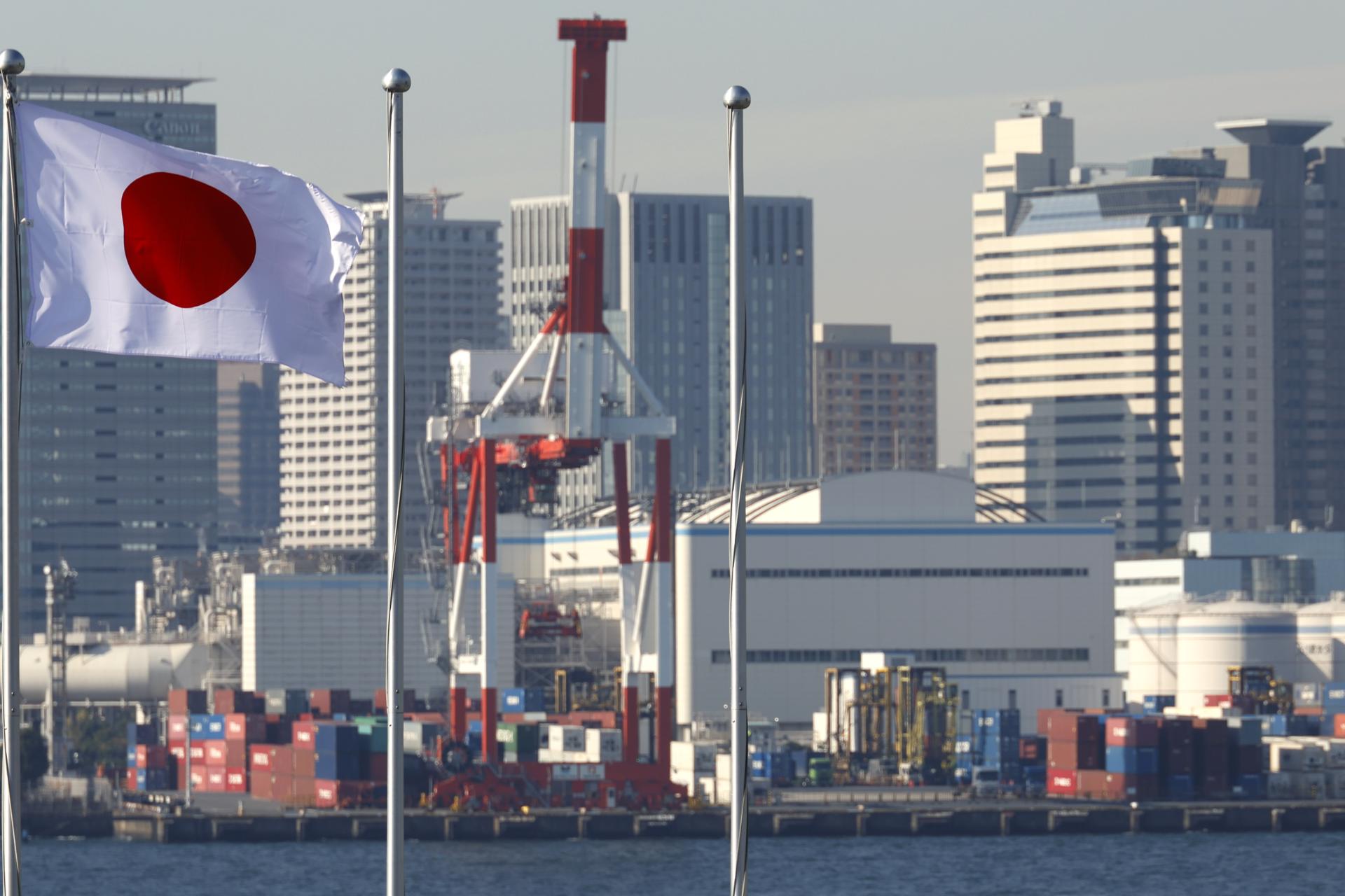 Unemployment in Japan remained at 2.6% in November 2025 | De Último Minuto English