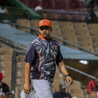 Víctor Estévez is named Major League coach by the Washington Nationals | De Último Minuto English