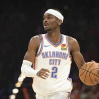 Gilgeous-Alexander reaches 100 consecutive 20-point games in Thunder's victory | De Último Minuto English