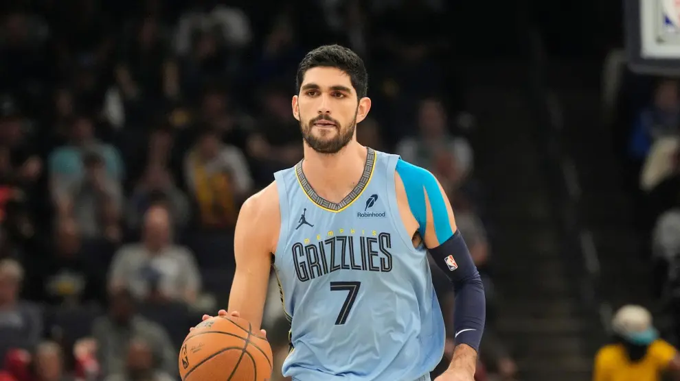 Aldama sets a personal record with 37 points, but Grizzlies squander lead and fall to Wizards | De Último Minuto English