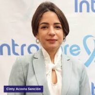 Defense of Cinty Acosta claims she was extorted by Santiago Hazim | De Último Minuto English