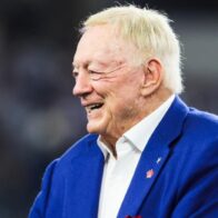 Jerry Jones takes responsibility for the Cowboys' failure and anticipates changes in the franchise | De Último Minuto English