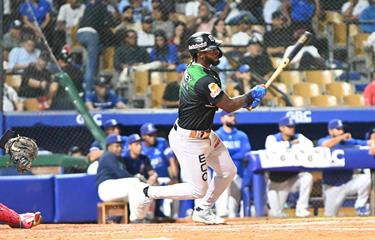 Stars Dominate Licey and Push Them to the Brink | De Último Minuto English