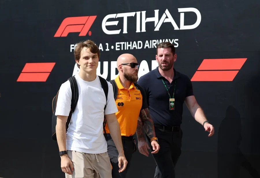 Norris seeks to be crowned champion; Piastri threatens and Verstappen chases a miracle in Abu Dhabi | De Último Minuto English