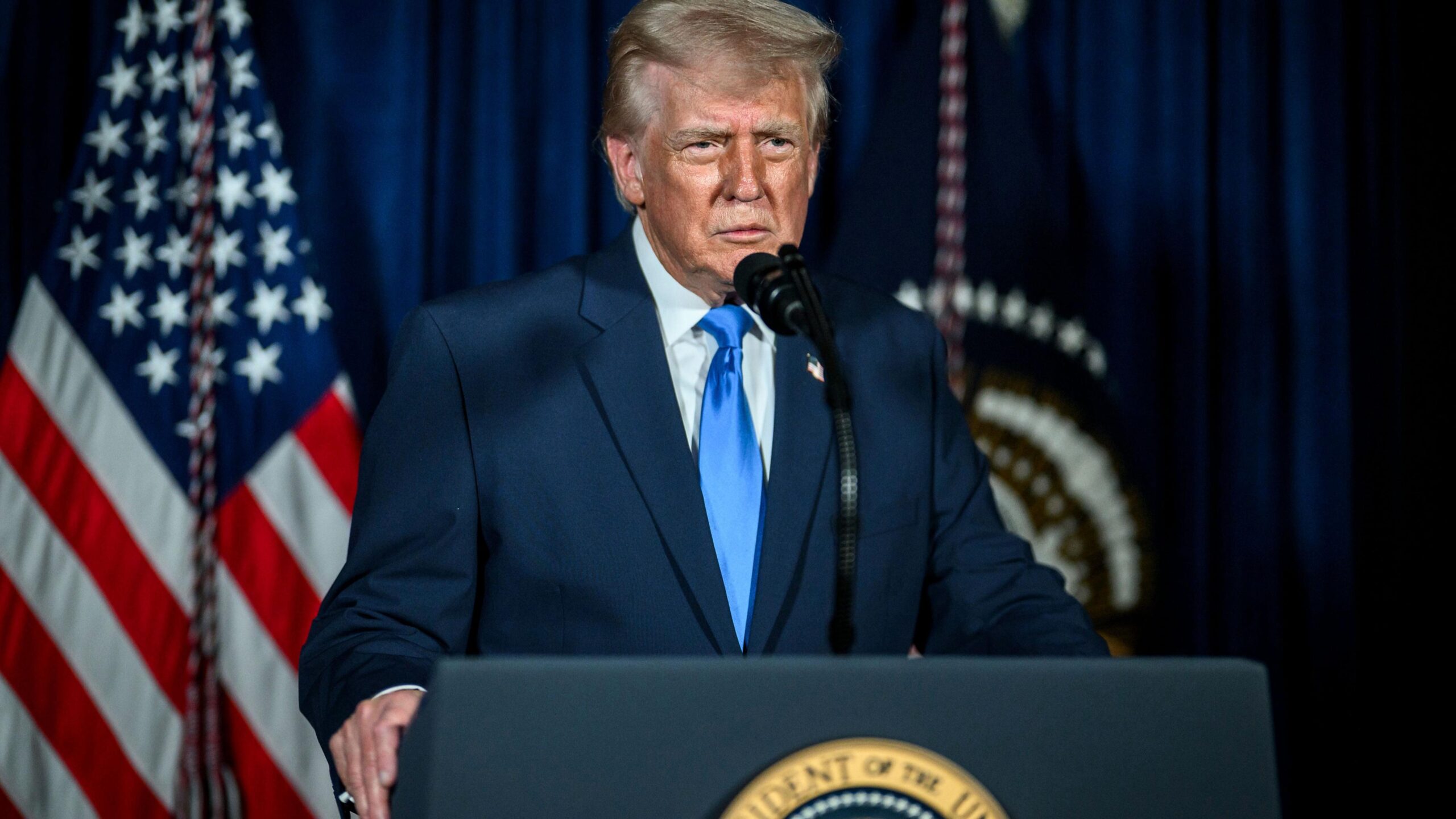 Trump on Venezuela: We are going to run the country until we can make a safe transition | De Último Minuto English
