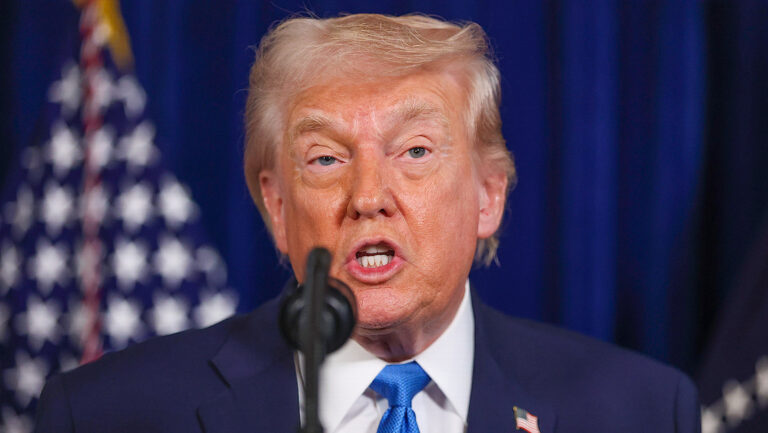 Trump: "We are prepared to launch a second attack, much bigger" | De Último Minuto English