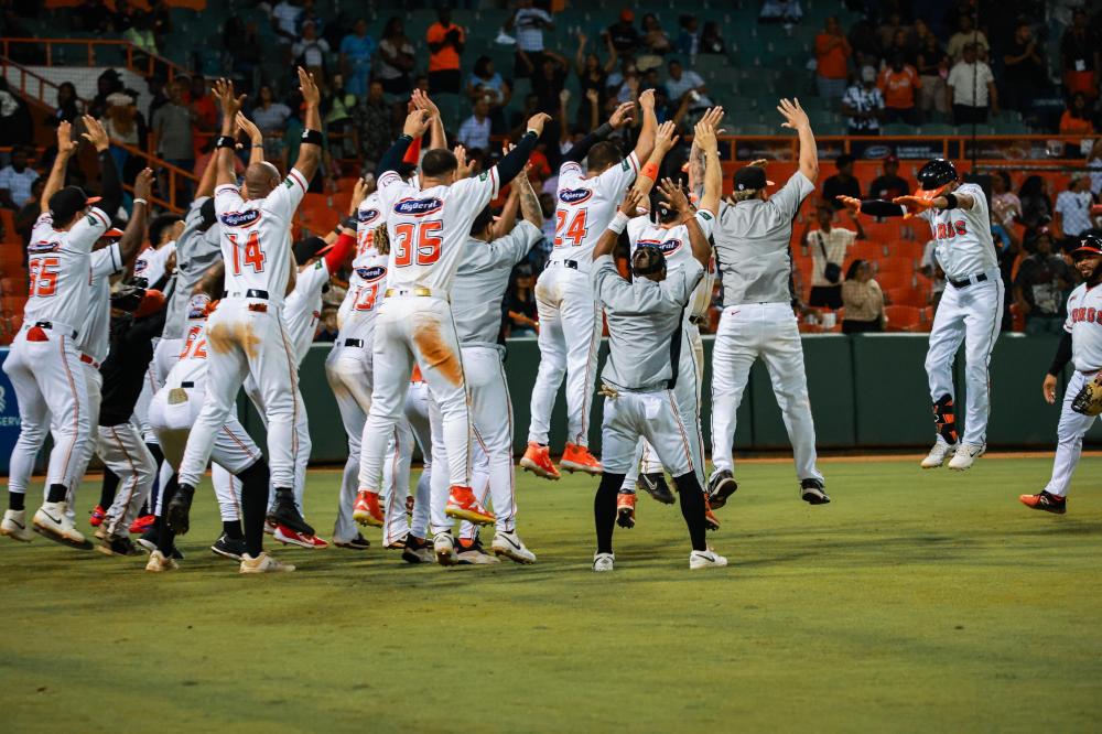 Jiménez, Alcántara and De la Cruz lead Toros' triumph over Gigantes | De Último Minuto English