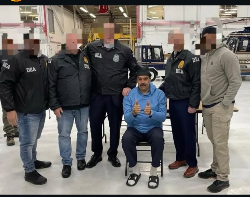 Maduro arrives by helicopter in New York City, where he will face legal proceedings | De Último Minuto English