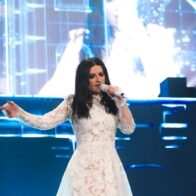 Laura Pausini kicks off her world tour “IO CANTO / YO CANTO” in Pamplona, Spain | De Último Minuto English