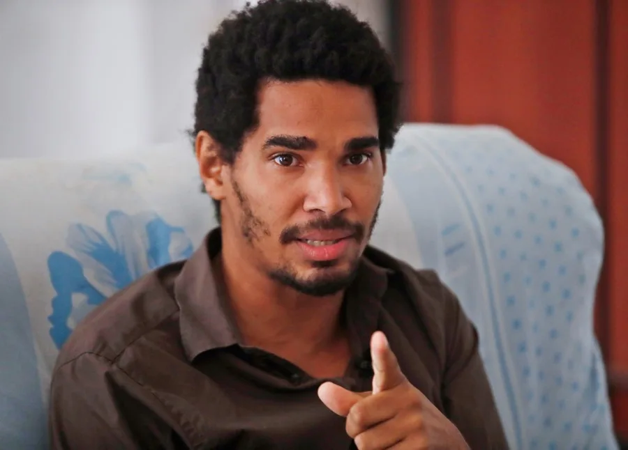 Cuban Justice rejects the early release of dissident Otero Alcántara | De Último Minuto English