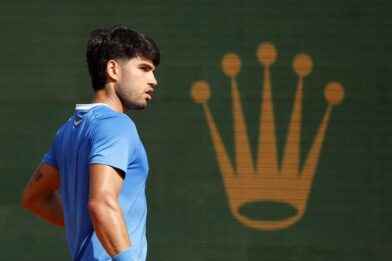 Carlos Alcaraz misses the Mutua Madrid Open due to a wrist injury | De Último Minuto English
