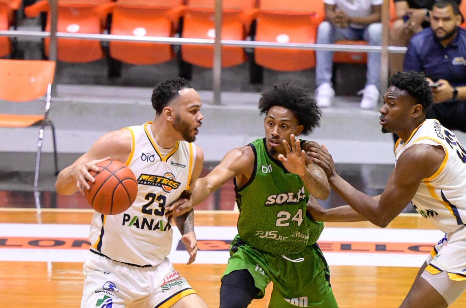 Metros remain undefeated by defeating Soles at Arena Oscar Gobaira | De Último Minuto English