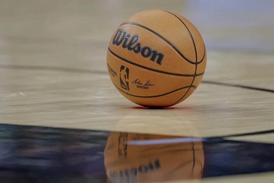 NBA proposes reform to curb 'tanking' and strengthen competitiveness | De Último Minuto English