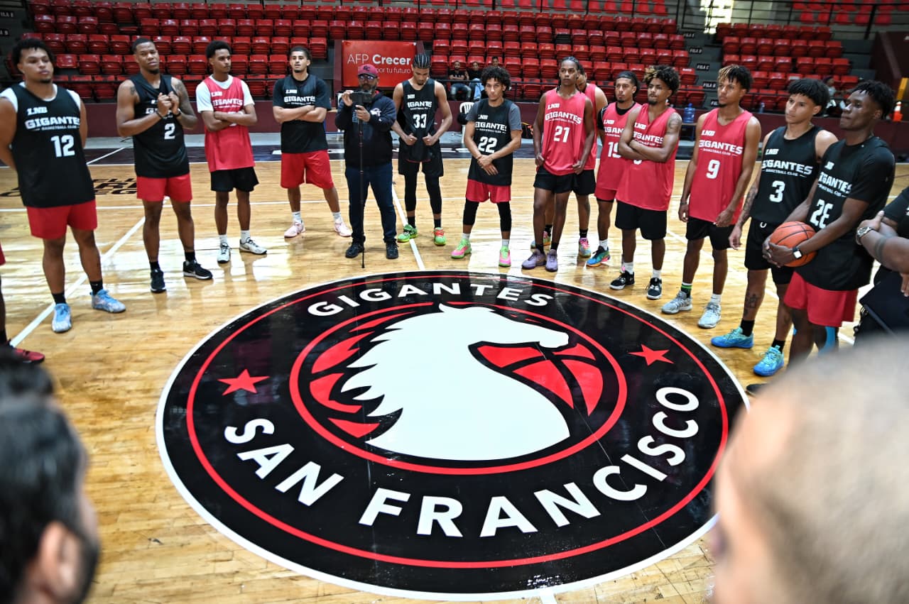 Gigantes avanzan en su preparación tras completar primeros 10 días de entrenamientos | De Último Minuto English
