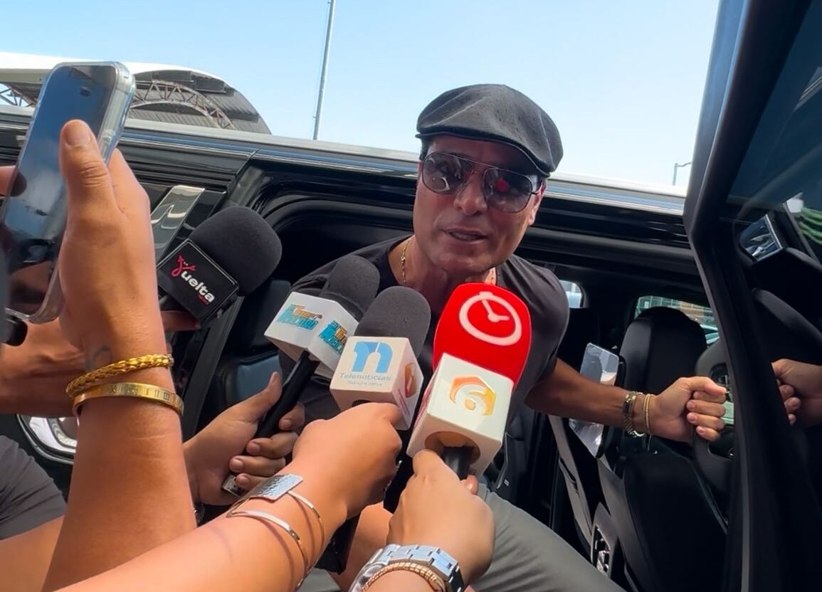 Chayanne revela que lo primero que hará en RD será comer comida criolla | De Último Minuto English