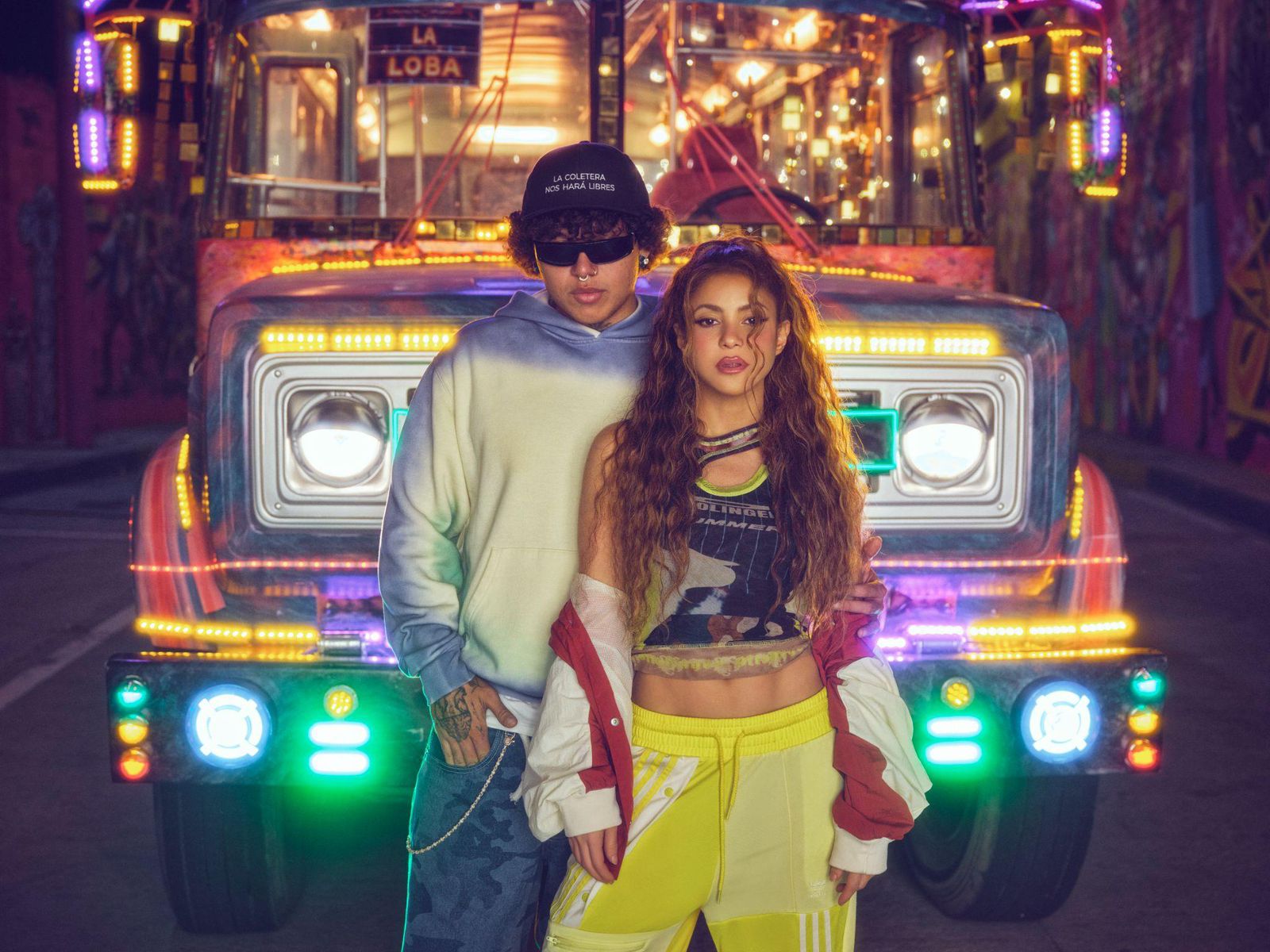 Shakira and Béle launch official video for “Algo Tú” | De Último Minuto English