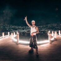 Ryan Castro gathers 77,000 fans at his concert in Medellín | De Último Minuto English