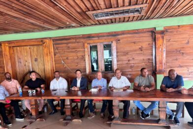 Carriers issue ultimatum to the Government over critical deterioration of the Yamasá–Santo Domingo highway | De Último Minuto English